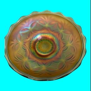 Westmoreland Amethyst Carnival Glass Bowl Pillow Sunburst 7.5” D